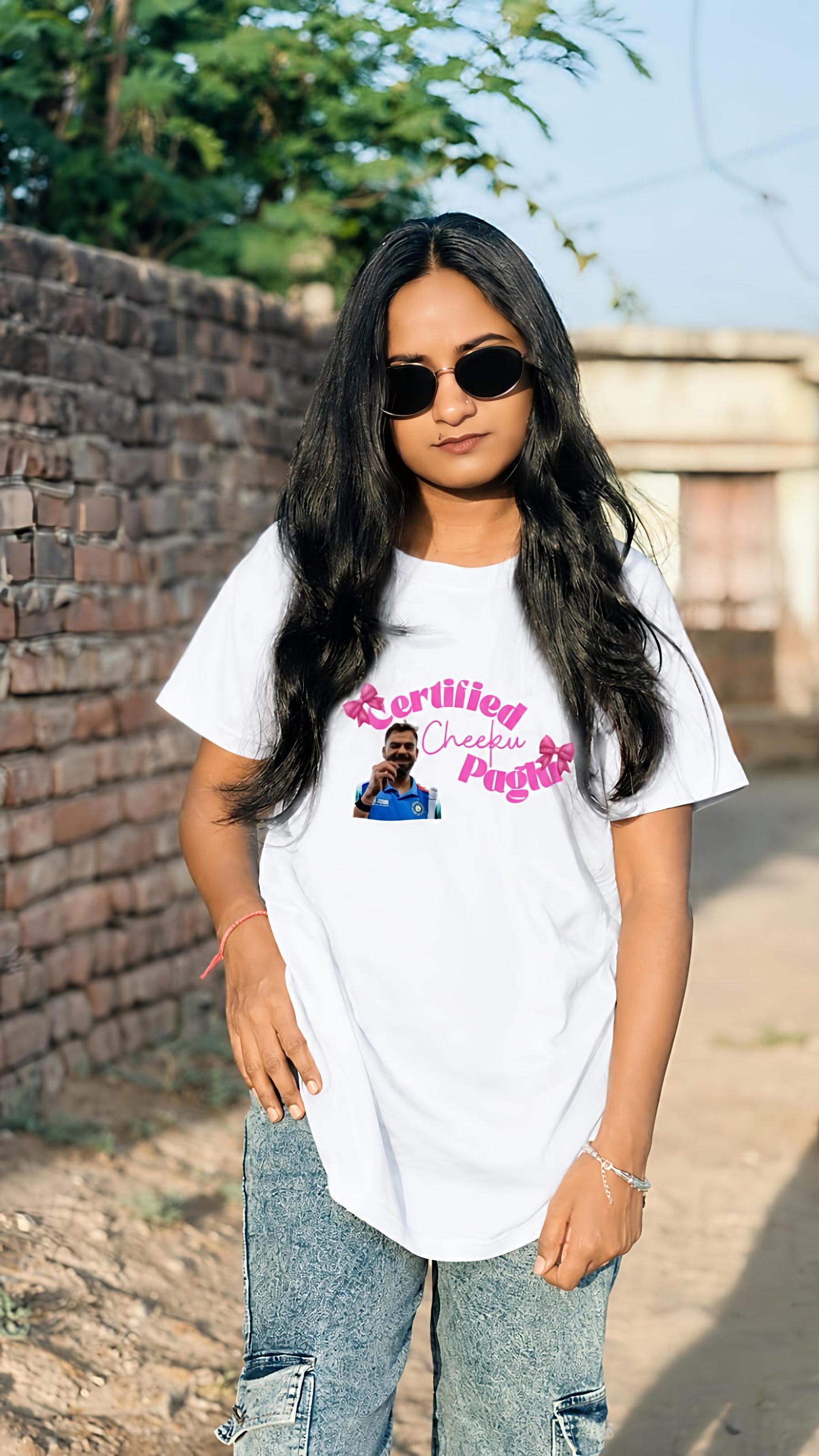 Cheeku Paglu – Women’s Oversized T-Shirt